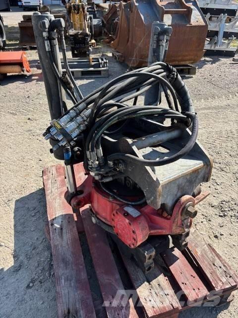 Rototilt R4 Kauhanpyörittäjät