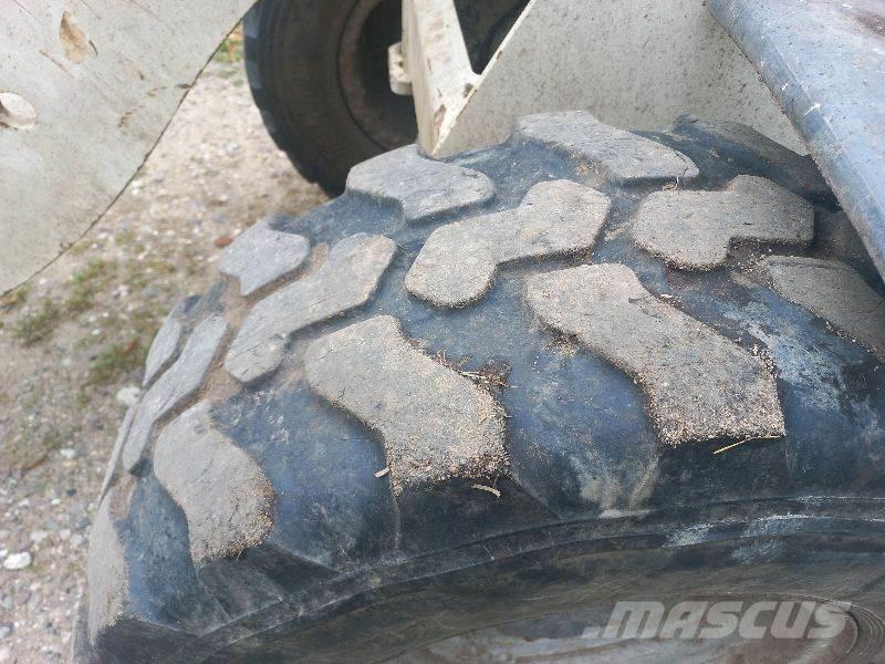 Schaeff SKL 824 Pyöräkuormaajat