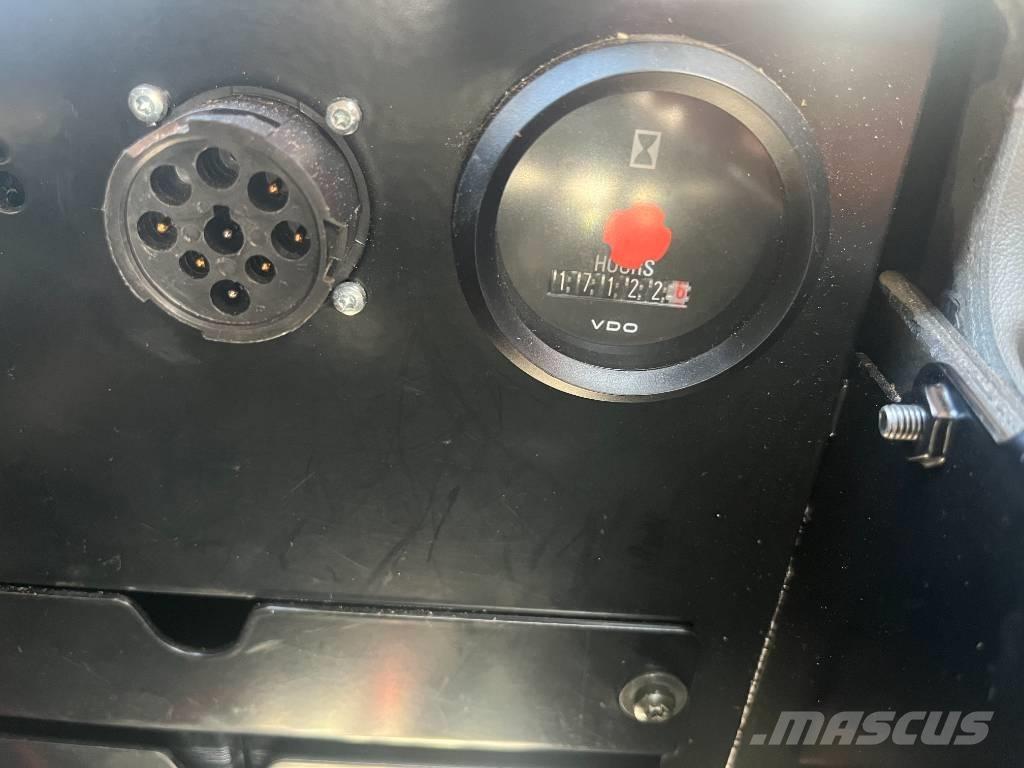 John Deere 1270 E Harvesterit