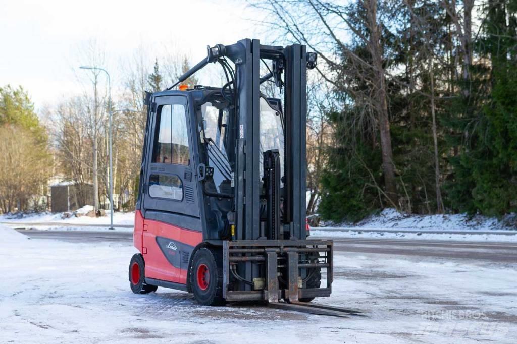 Linde E 25 Sähkötrukit
