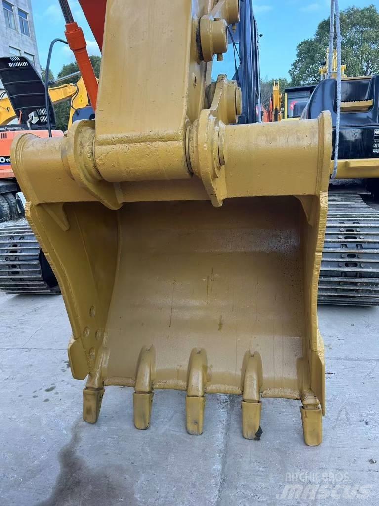 CAT 320 C Telakaivukoneet