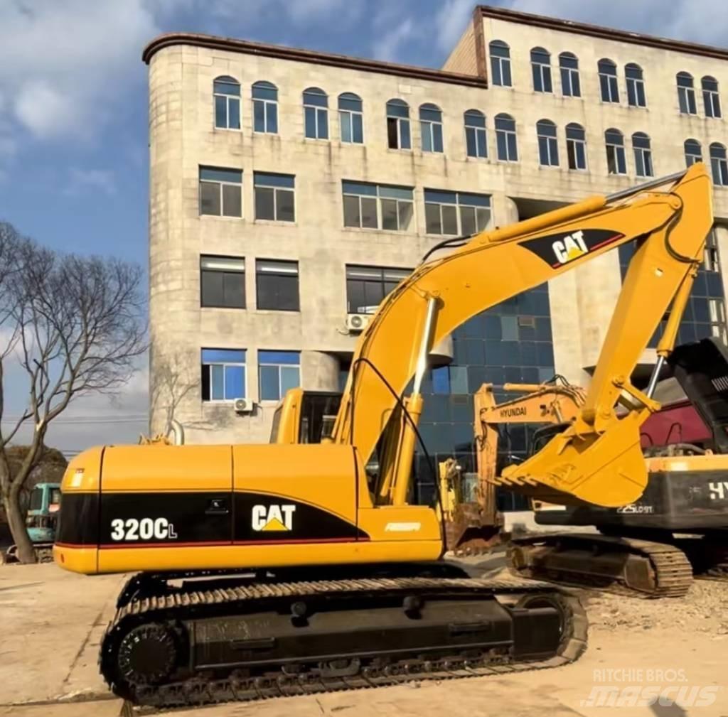 CAT 320 C Telakaivukoneet