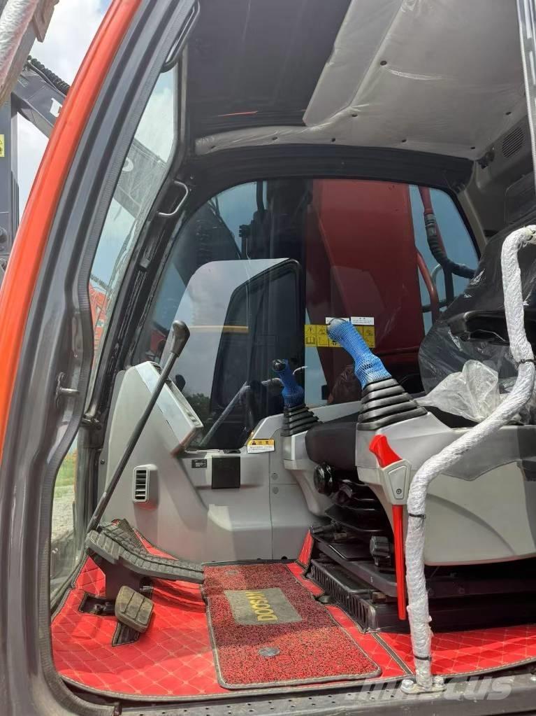 Doosan DX300-9C Telakaivukoneet