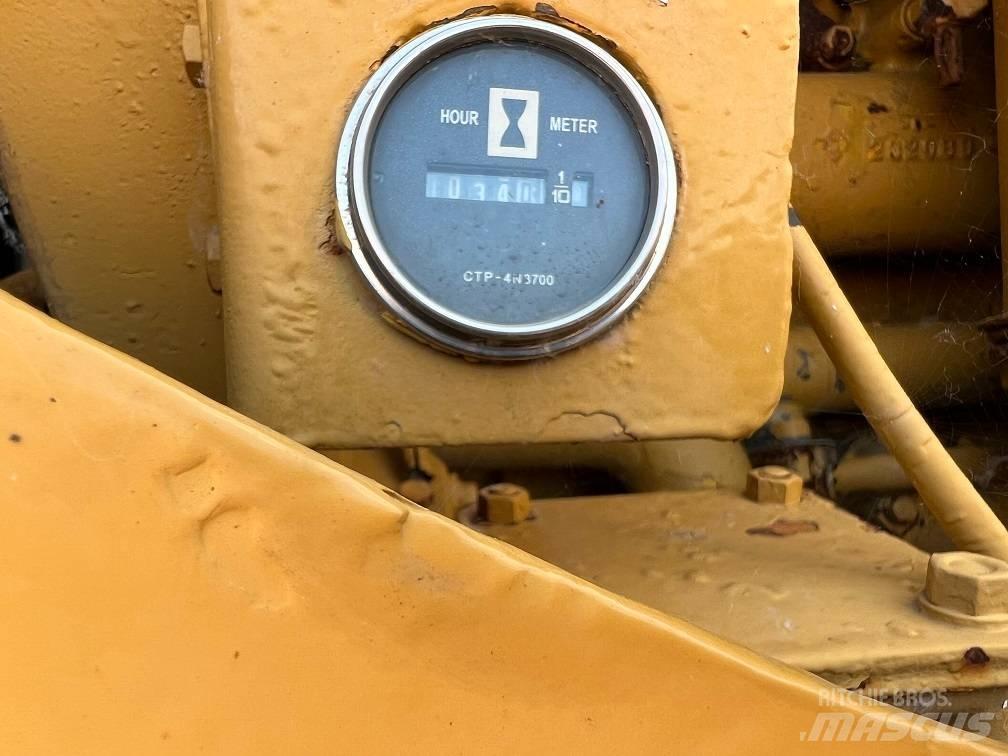 CAT 583H Putkenlaskijat