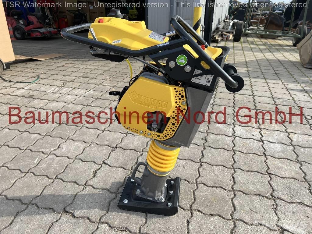 Bomag BT 60 Tärylevyt