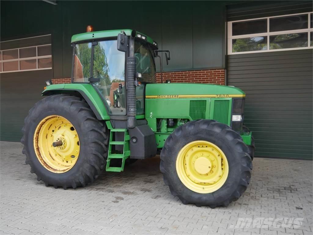 John Deere 7800 Traktorit