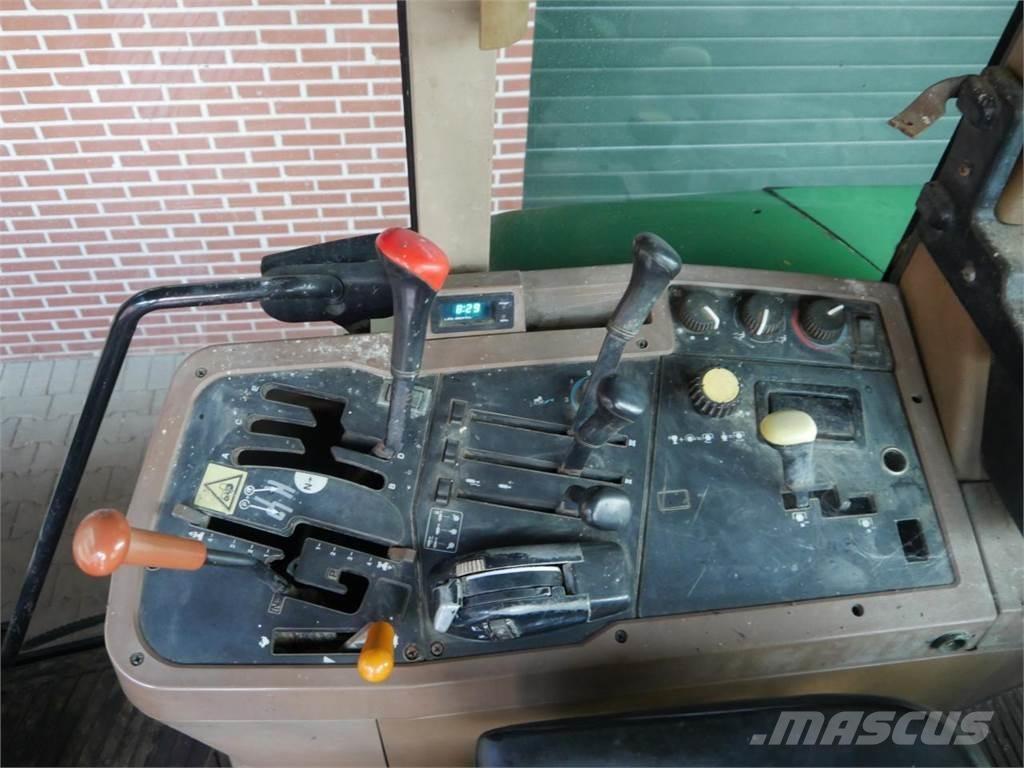 John Deere 7800 Traktorit