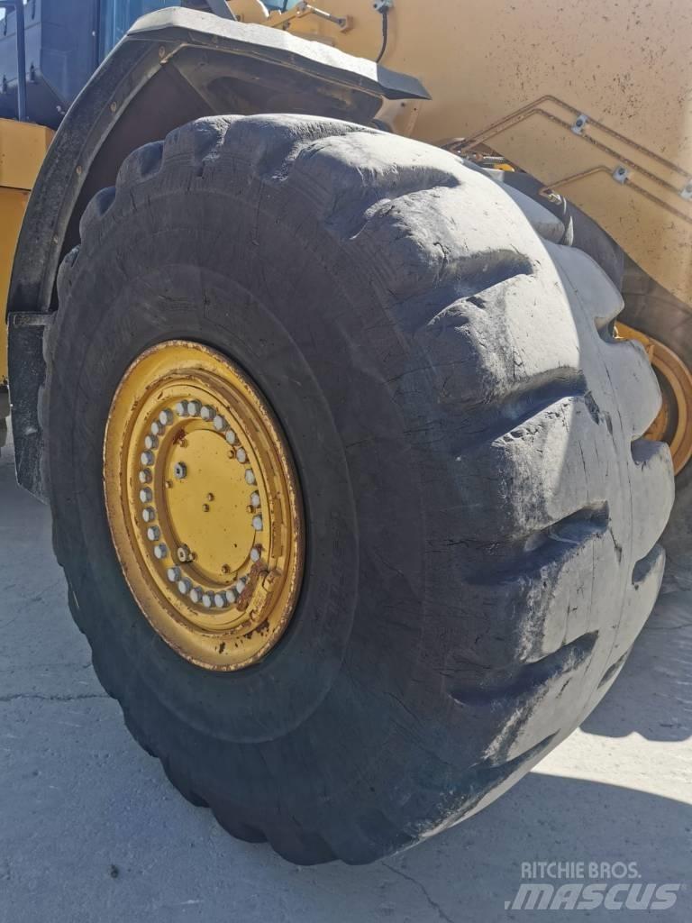 CAT 980M Pyöräkuormaajat