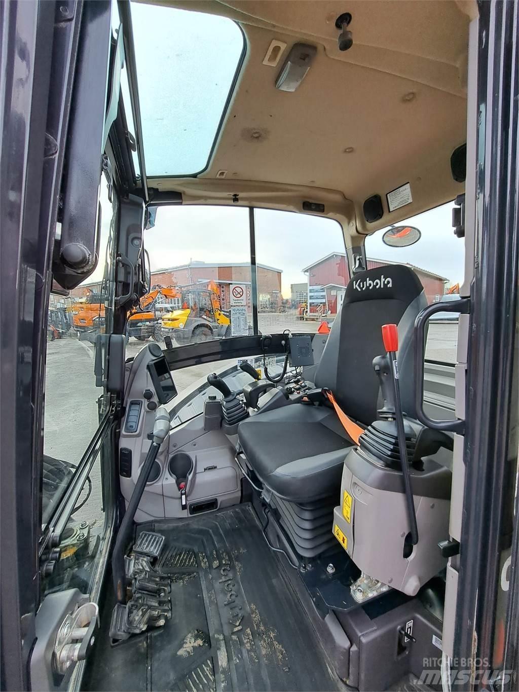 Kubota KX060-5 Minikaivukoneet < 7t