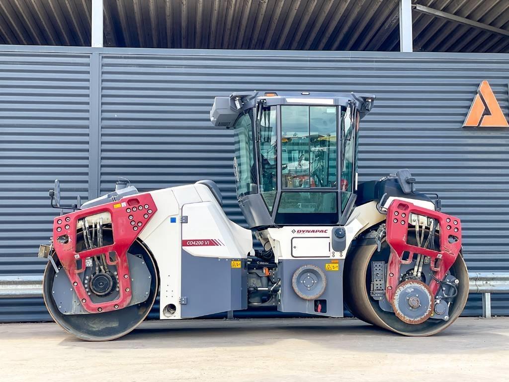 Dynapac CO4200 VI Tandemjyrät