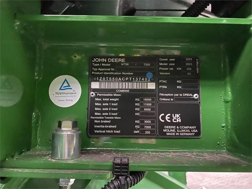John Deere T550i Leikkuupuimurit