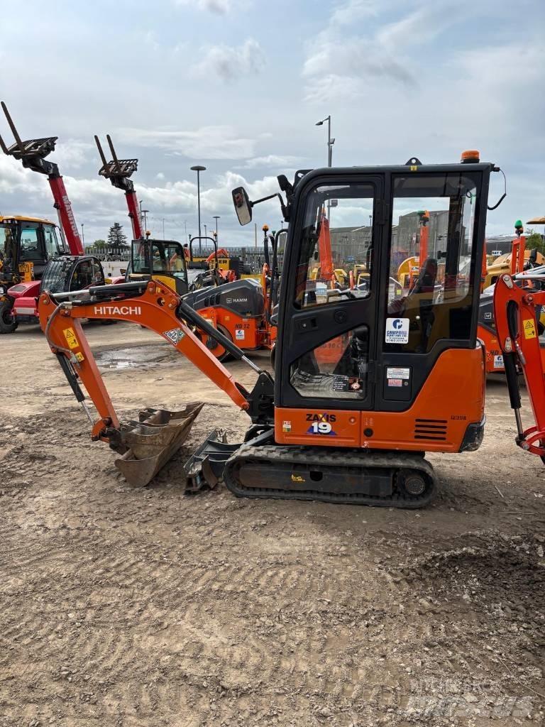 Hitachi ZX 19-6 Minikaivukoneet < 7t