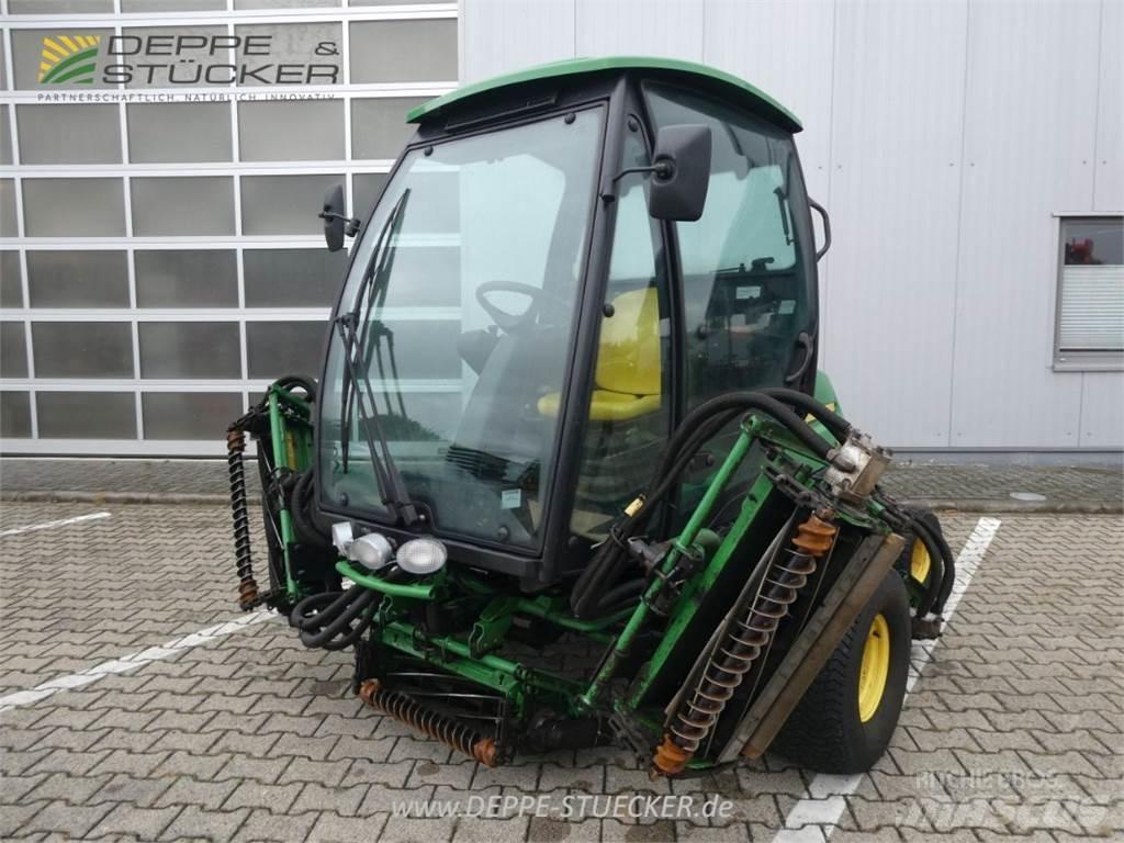 John Deere 8900A Niittokoneet