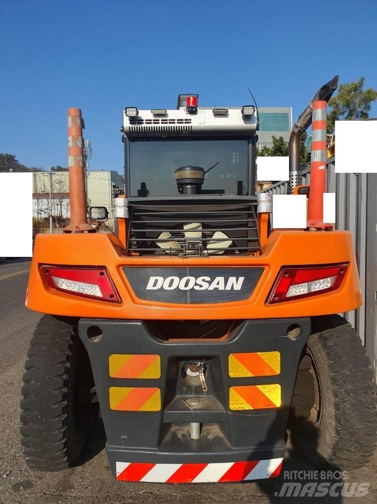 Doosan D 160 S-5 Dieseltrukit
