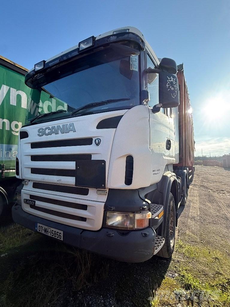 Scania R 420 Vetopöytäautot