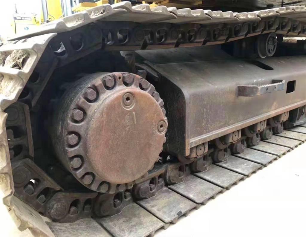 CAT 329D Telakaivukoneet