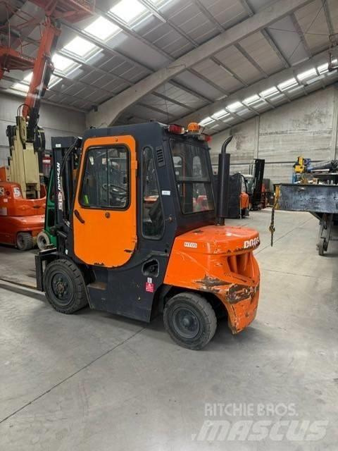 Doosan FD30 Dieseltrukit
