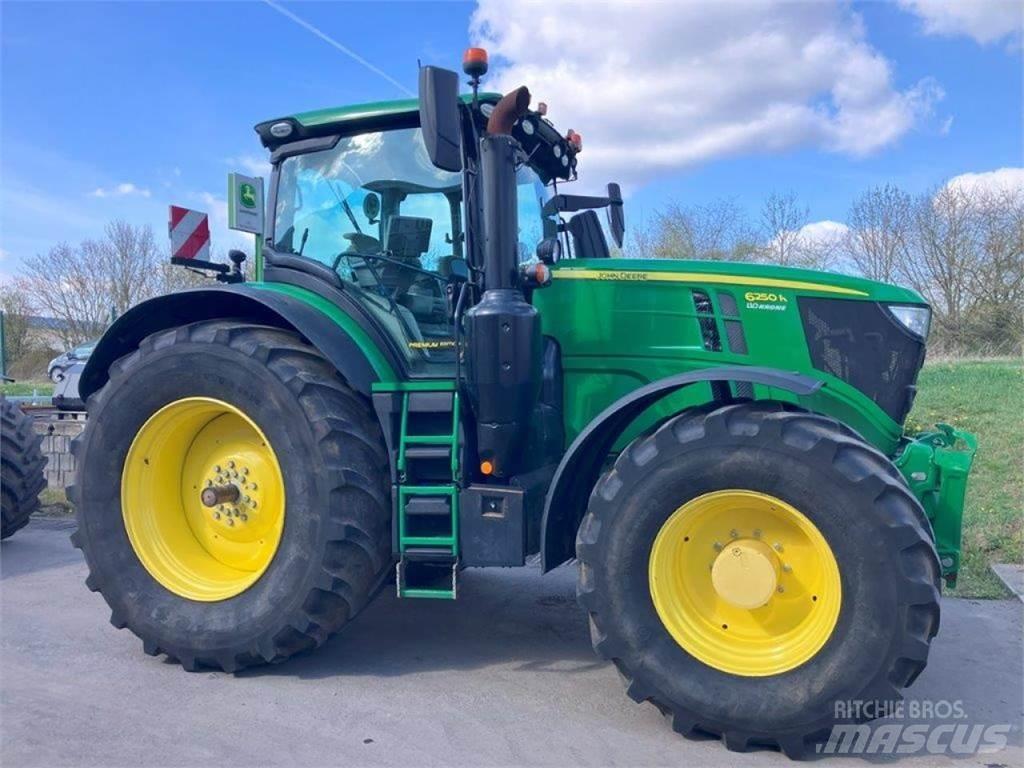 John Deere 6250R Traktorit