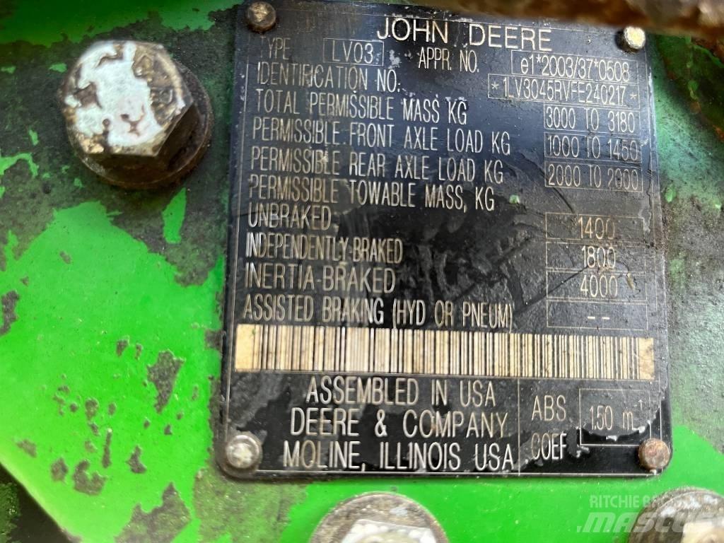 John Deere 3045 R Taajamatraktorit