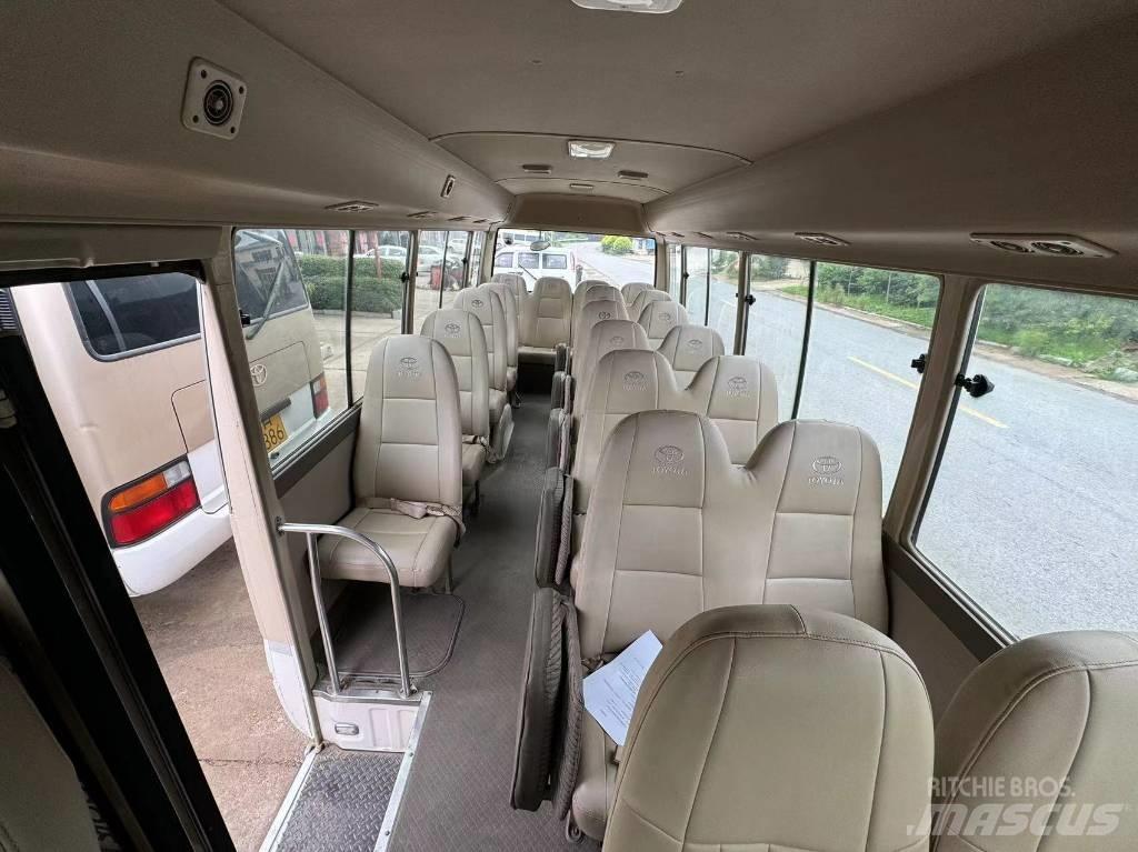 Toyota Coaster Bus Minibussit