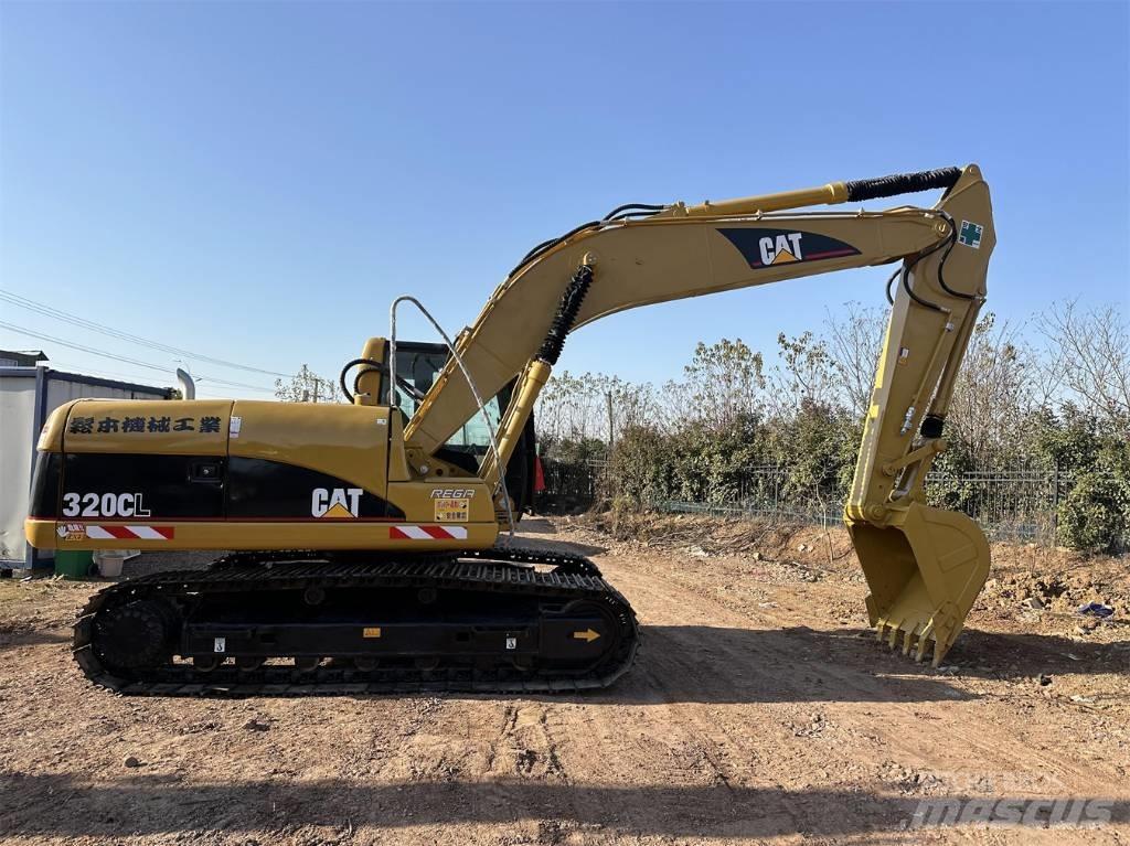 CAT 320 C L Telakaivukoneet