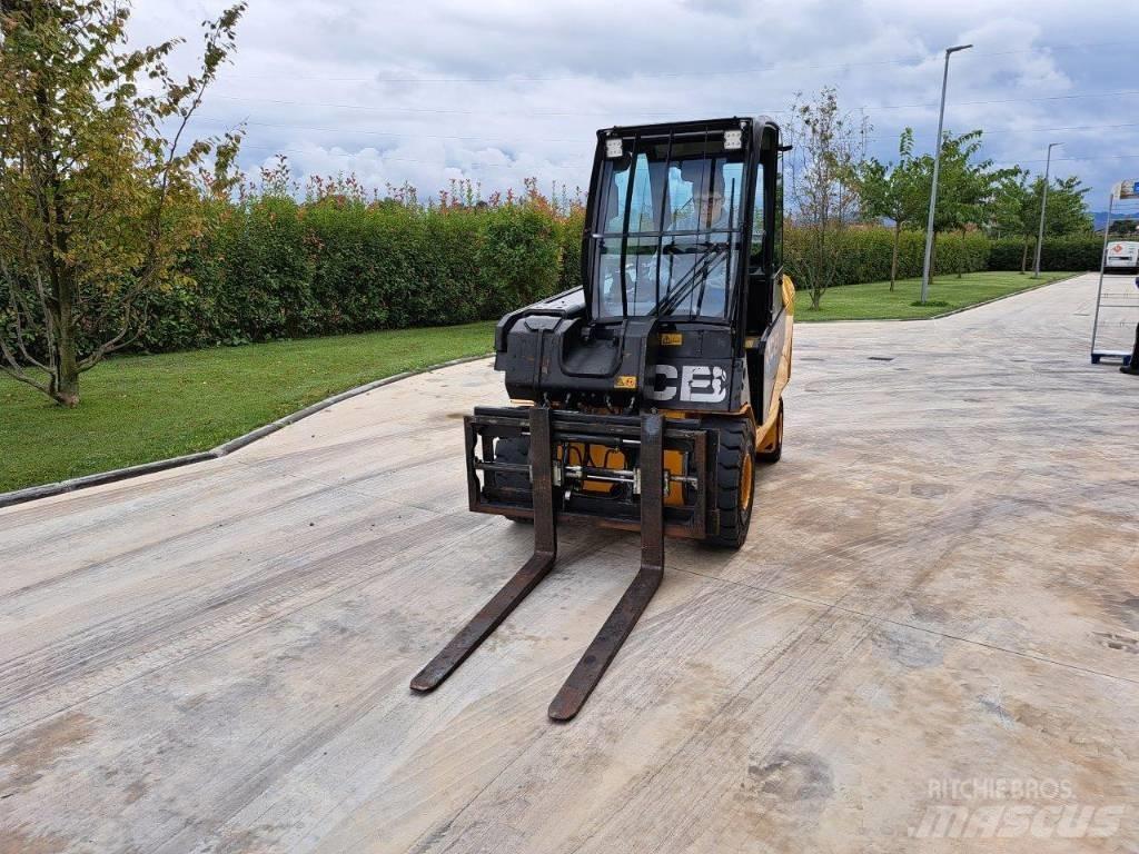 JCB TLT 30-19E Työntömastotrukit