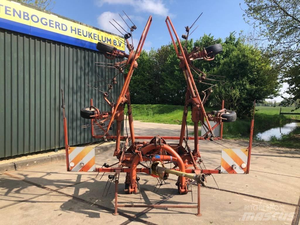 Kuhn GF 6301 M H O Pöyhimet ja haravat