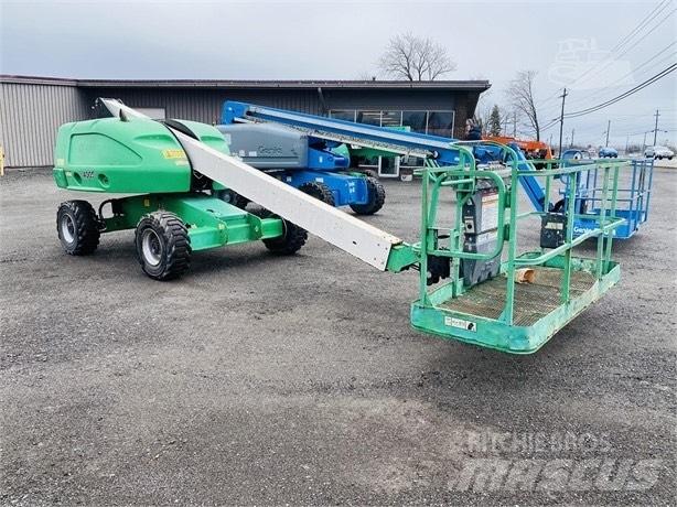 JLG 400 S Teleskooppipuominostimet