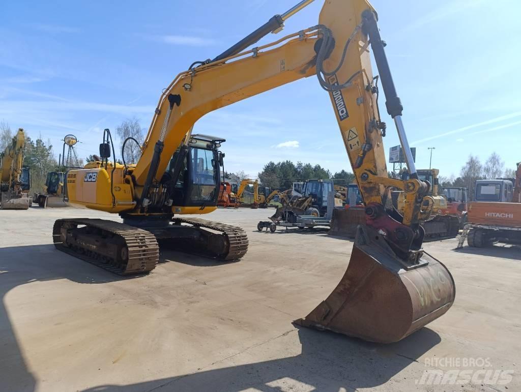 JCB JS 220 Telakaivukoneet