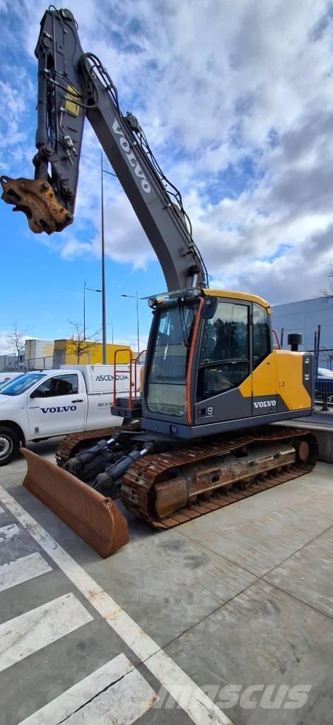 Volvo EC 140 EL Telakaivukoneet