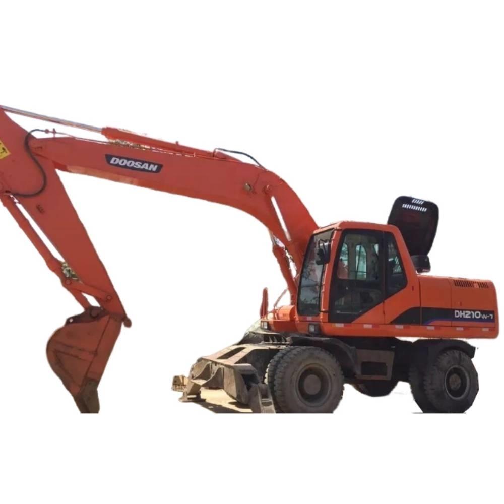 Doosan DH210W-7 Pyöräkaivukoneet