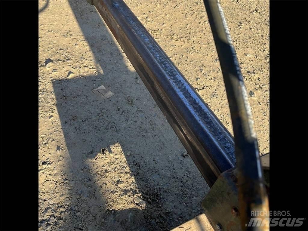John Deere loglift Harvesterinosturit