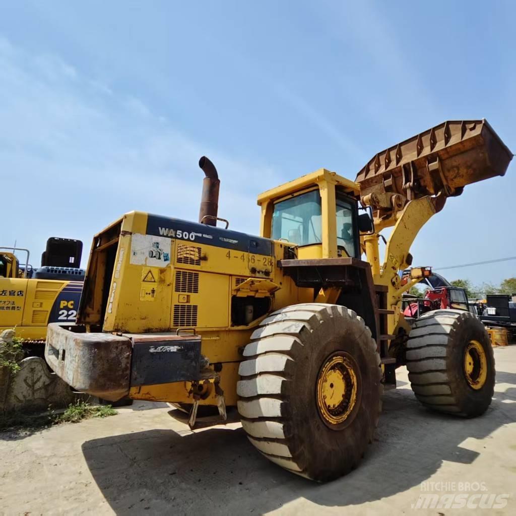 Komatsu WA 500-3 Pyöräkuormaajat