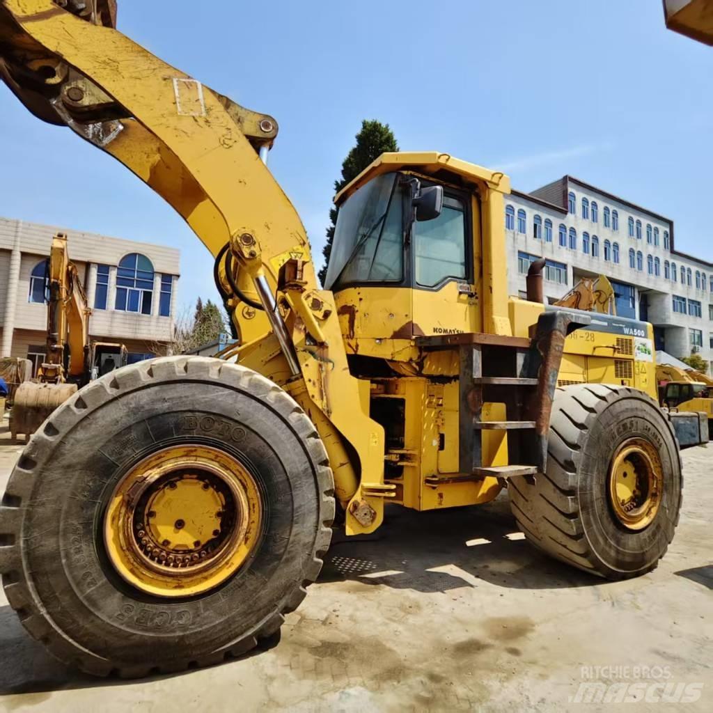 Komatsu WA 500-3 Pyöräkuormaajat