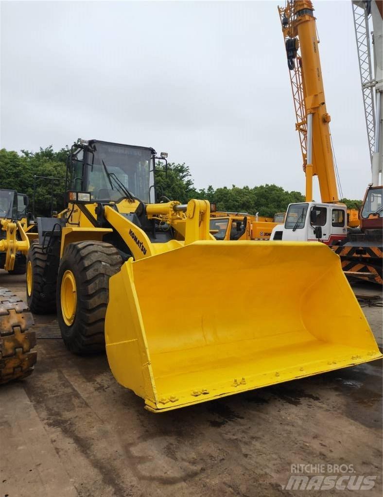 Komatsu WA 380 Pyöräkuormaajat