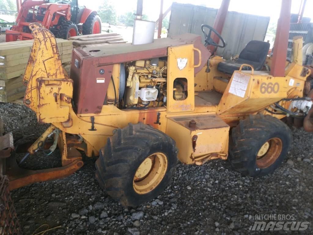 CASE 660 Ketjukaivurit