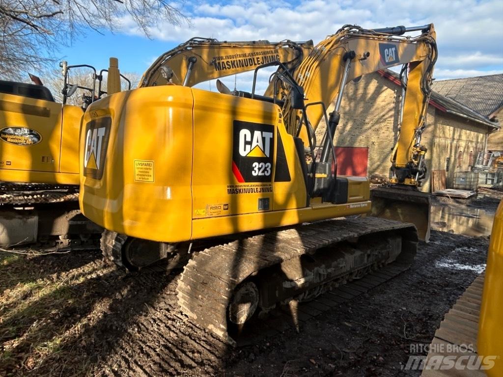 CAT 323 Nextgen Telakaivukoneet