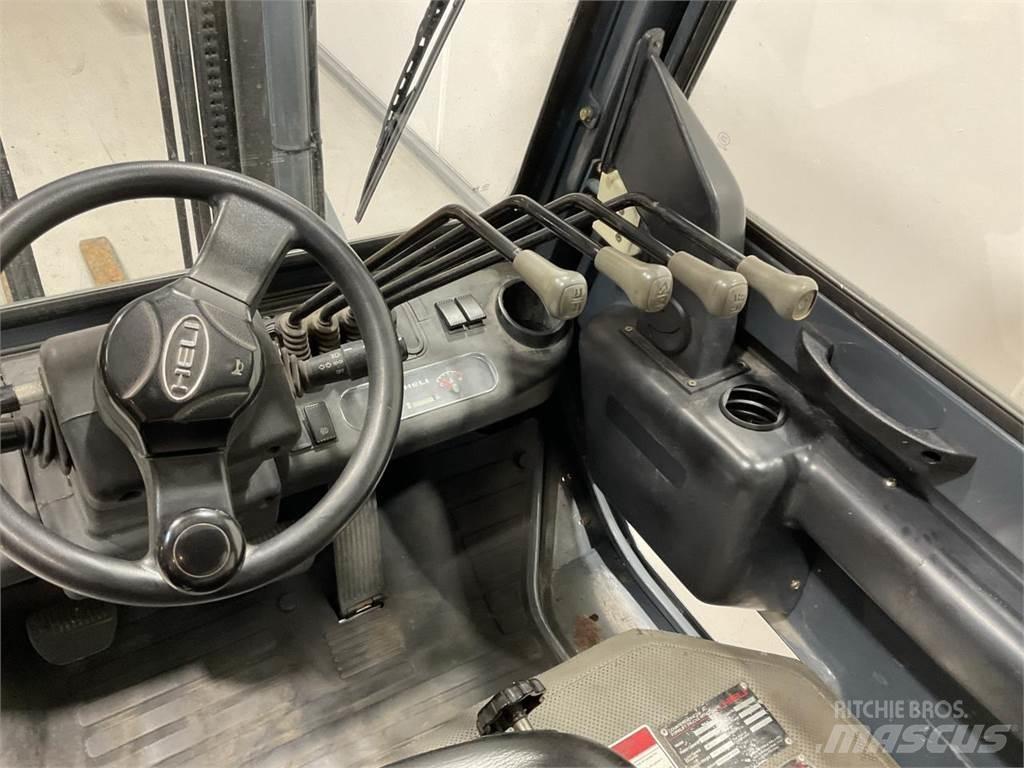 Heli CDCP25 Dieseltrukit