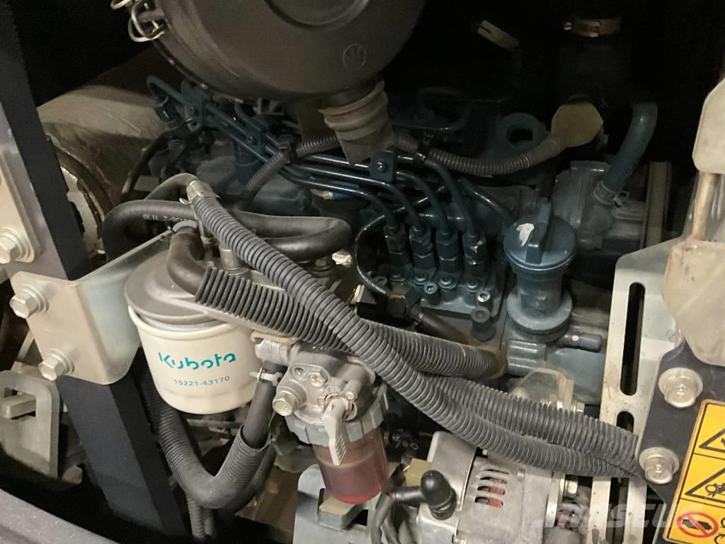 Kubota KX 027-4 Minikaivukoneet < 7t