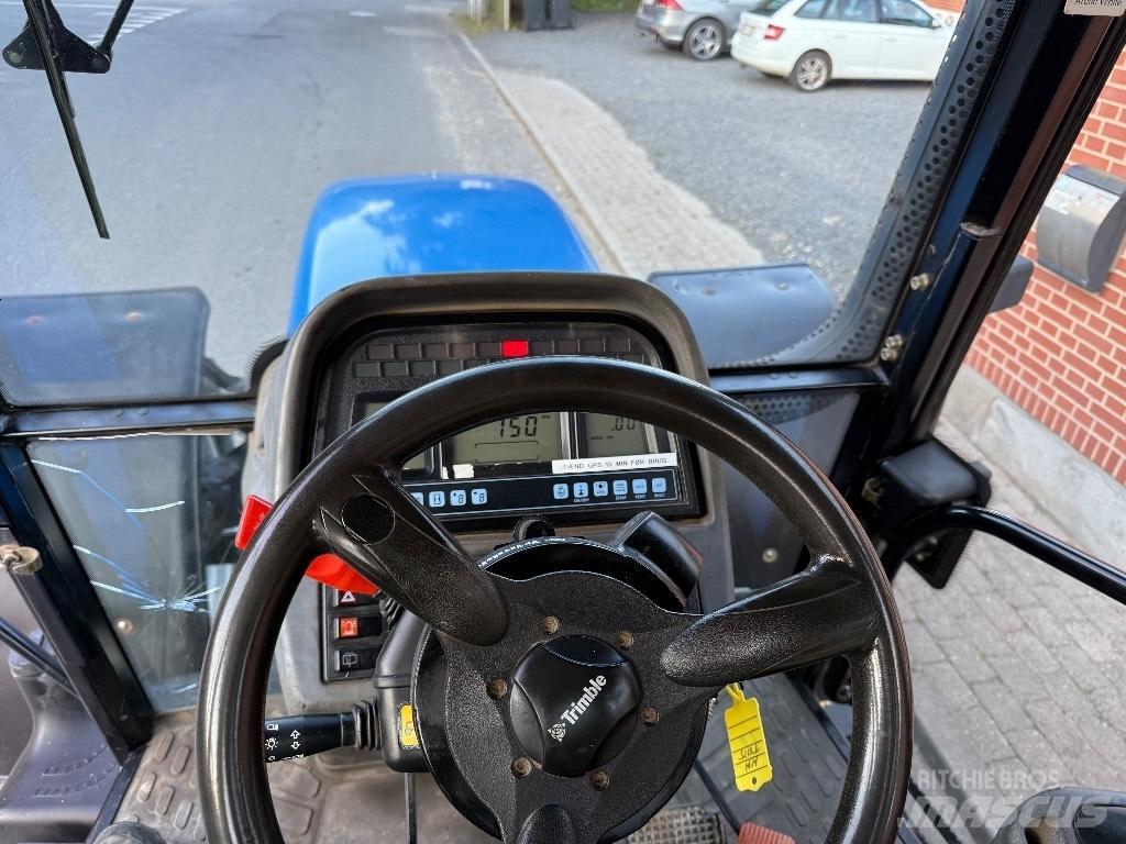 New Holland TM 155 Traktorit