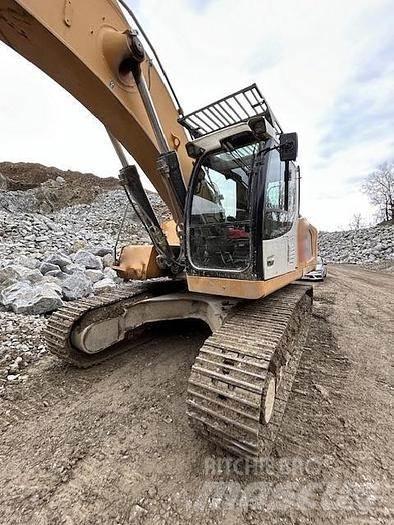 Liebherr R946 LC Erikoiskaivinkoneet