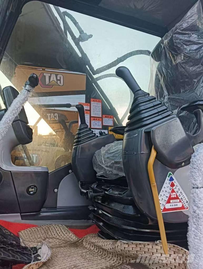 CAT 324 D2L Telakaivukoneet