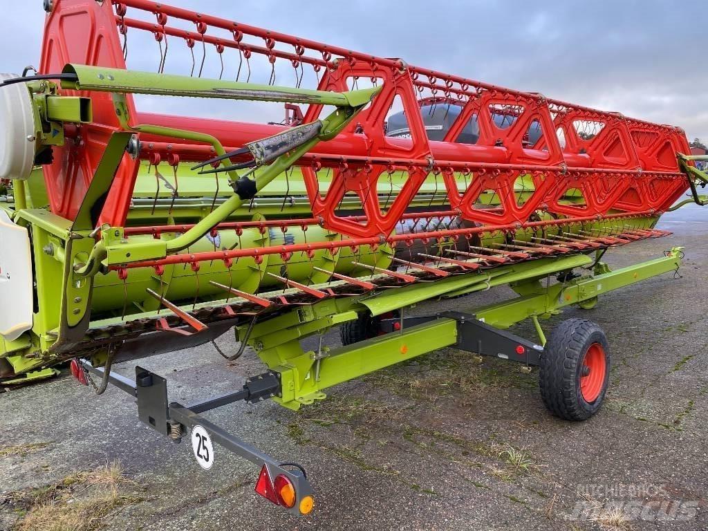 CLAAS Tucano 430 Leikkuupuimurit