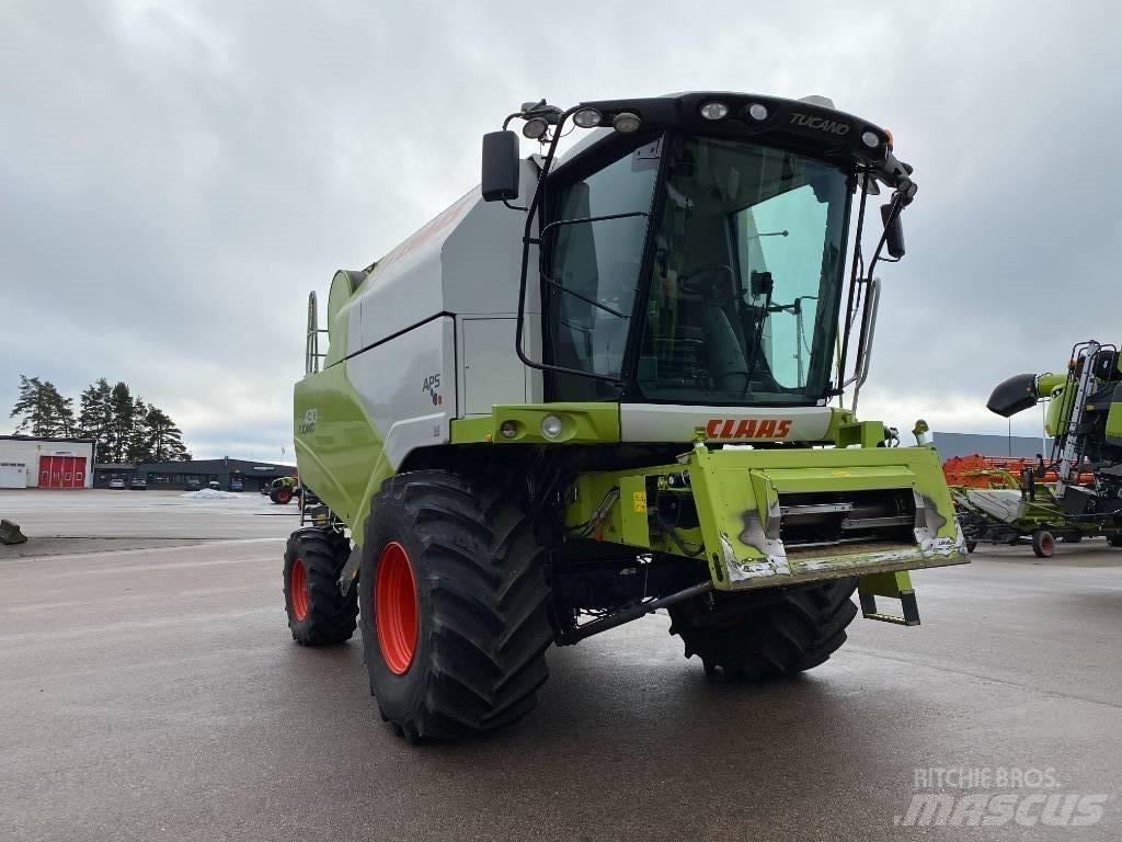 CLAAS Tucano 430 Leikkuupuimurit