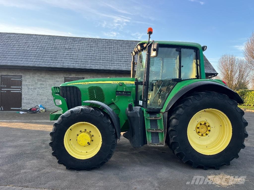 John Deere 6820 Traktorit