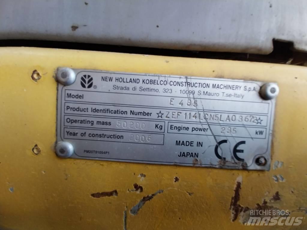 New Holland E 485 Telakaivukoneet