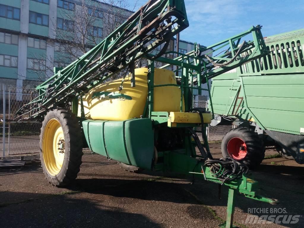 John Deere 732 Hinattavat ruiskut