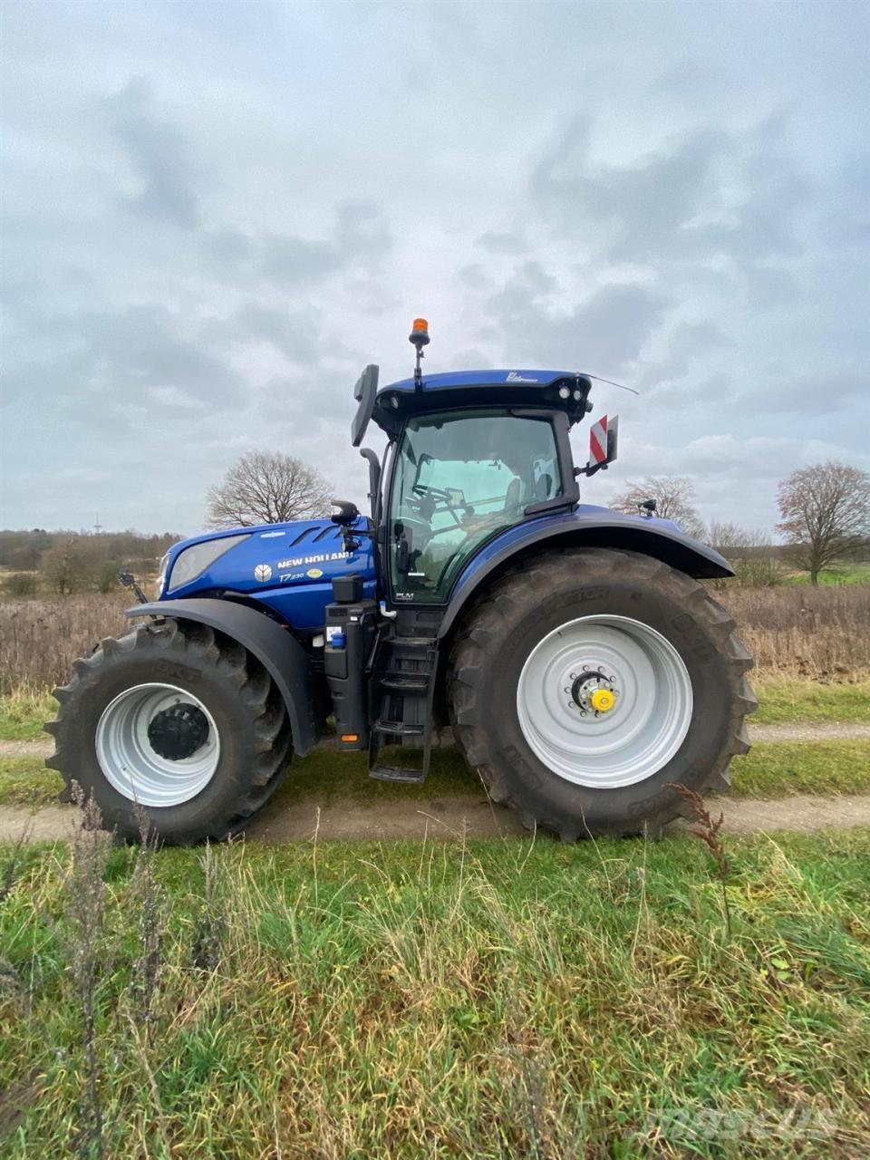 New Holland T7.230 Traktorit