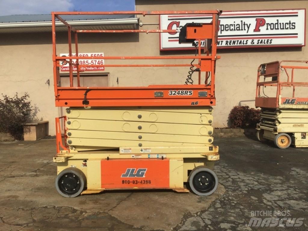 JLG 3248RS Saksilavat