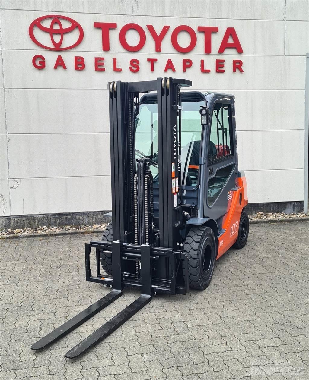 Toyota 02-8FGF25 Nestekaasutrukit